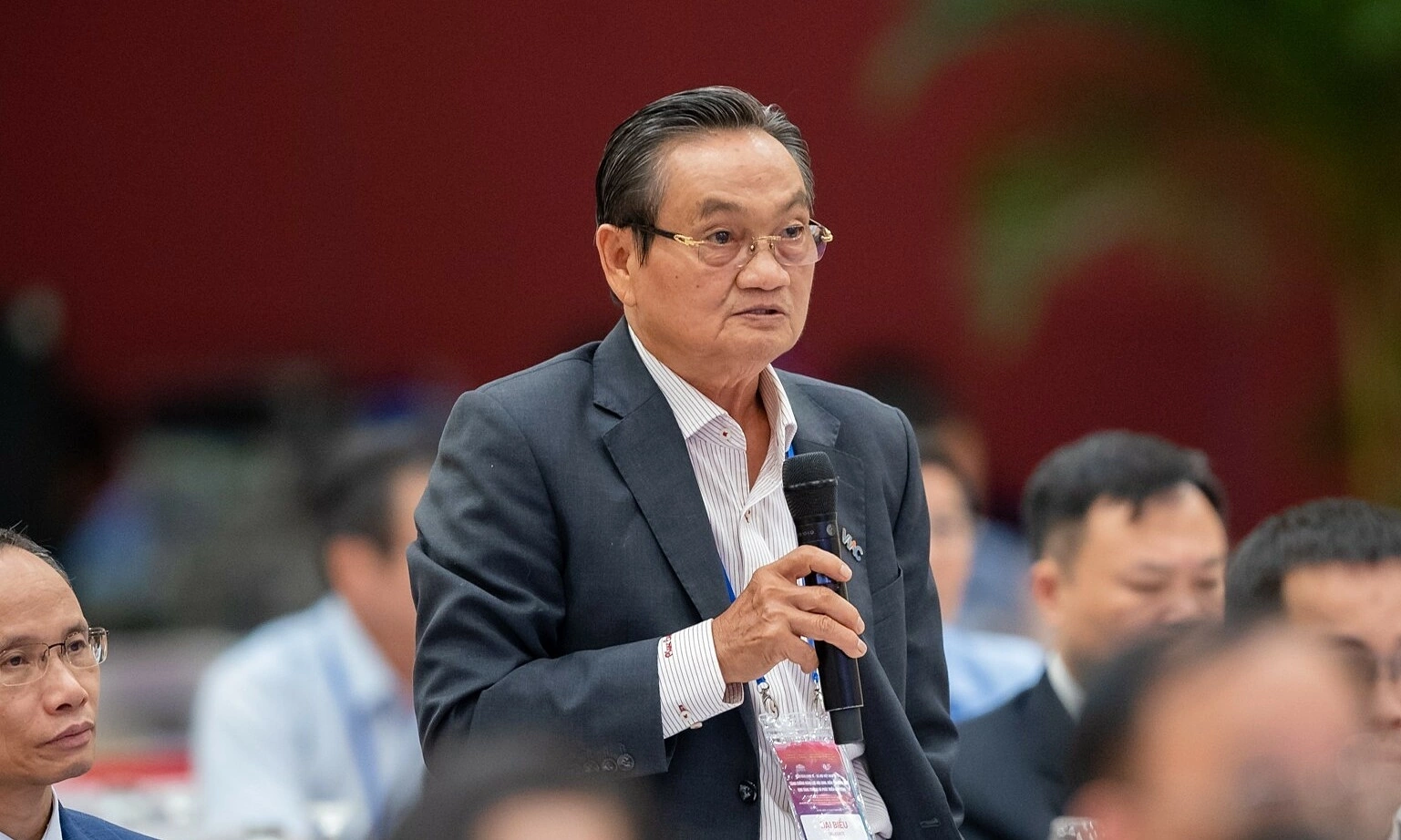 Thị trường bất động sản thiếu nhà cho người thu nhập thấp