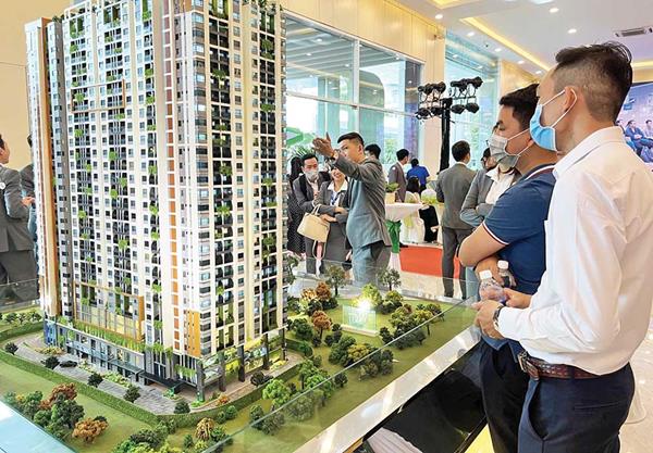 Bất động sản phía Nam: Nguồn cung tăng mạnh, giao dịch chờ tín hiệu khởi sắc