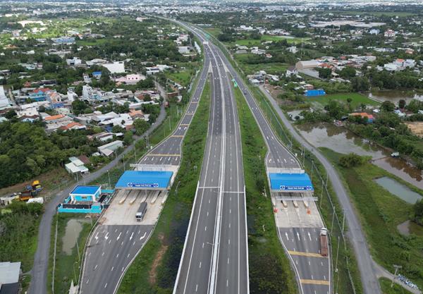 Tuyến cao tốc gần 30.000 tỷ kết nối Tây Ninh - TP.HCM - Đồng Nai sẽ thu phí từ 10/8