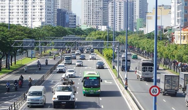 TP.HCM tính làm làn riêng cho xe buýt: Hành khách sẽ đi nhanh hơn, đúng giờ hơn?