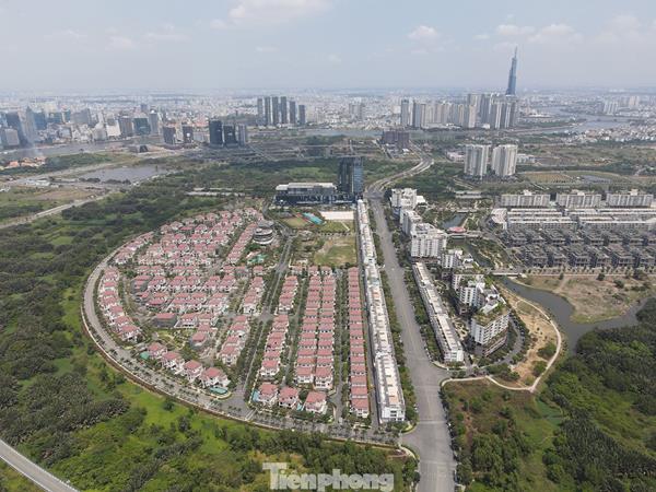 Giá biệt thự ở TPHCM chạm ngưỡng gần 1 tỷ đồng/m2