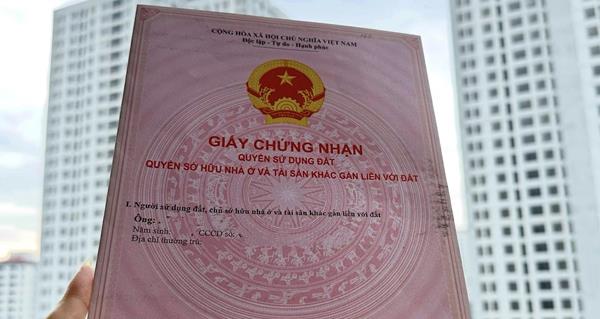 Từ 1/7, chủ tịch UBND cấp xã được cấp sổ đỏ lần đầu, không quá 3 ngày làm việc