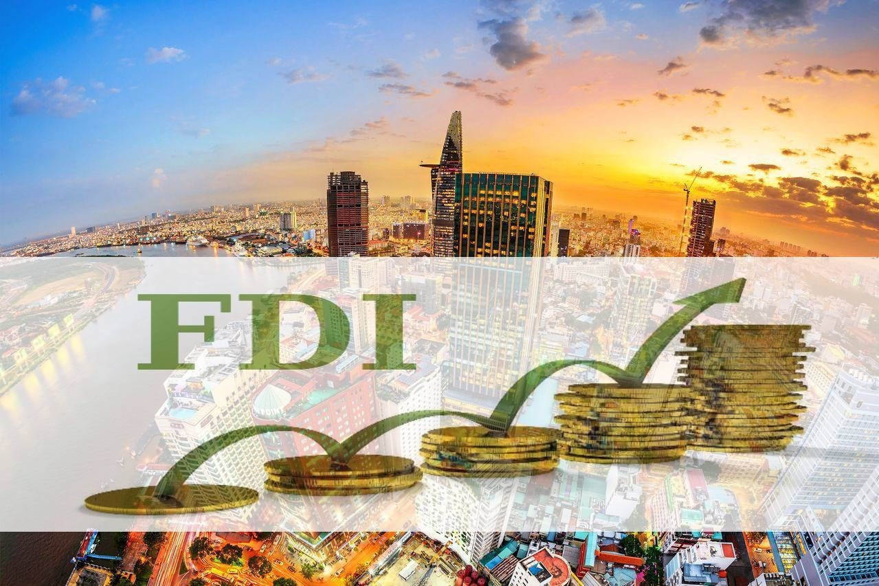 Vốn FDI chảy mạnh vào bất động sản