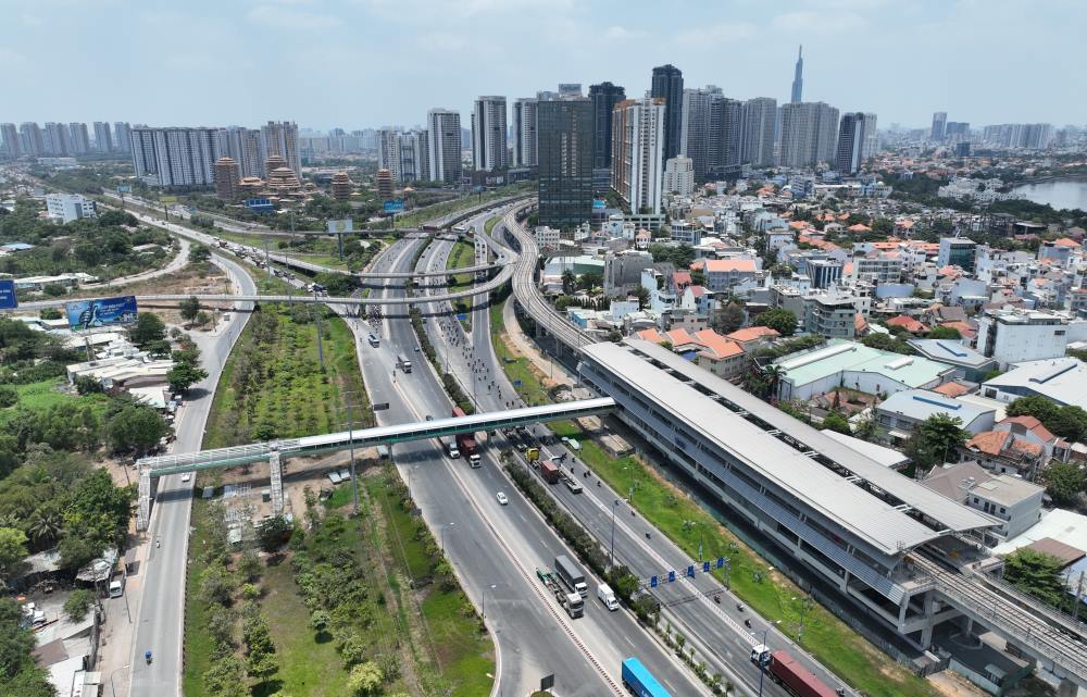 TPHCM phát triển đô thị nén quanh nhà ga Metro số 1. Ảnh: Anh Tú